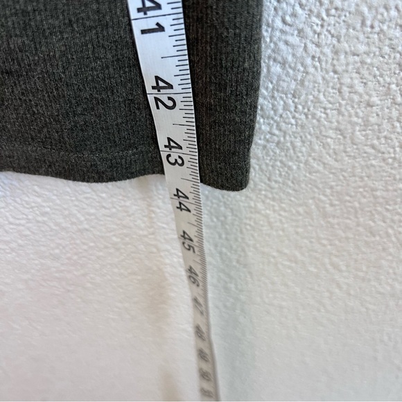 GAP Women’s Cozy Rib Long Sleeve Knee Length Dress Olive Heather - Picture 7 of 10